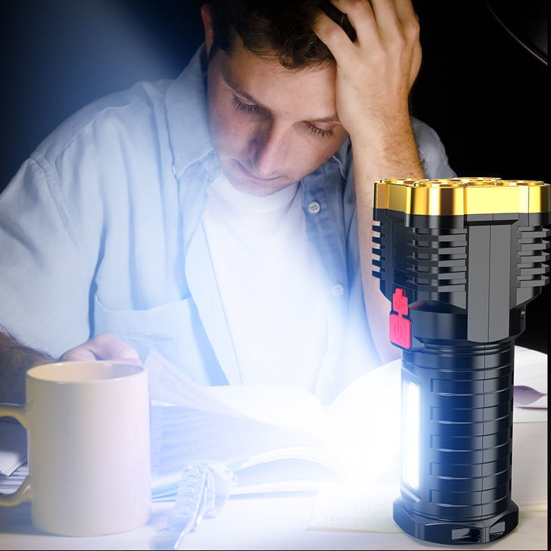 Sterke 5-LED Multifunctionele Zaklamp  Camping- en Noodlamp Oplaadbaar via USB